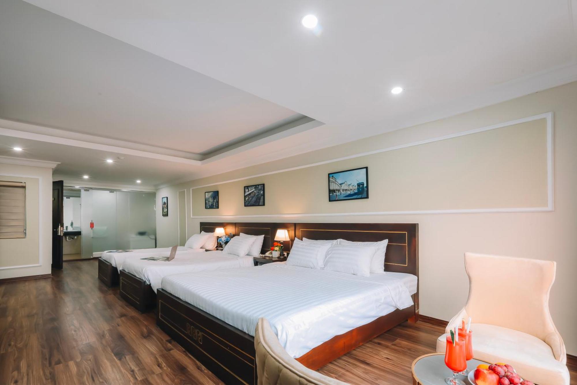 Ha Noi Lake View Hotel & Travel Hanoi Bagian luar foto