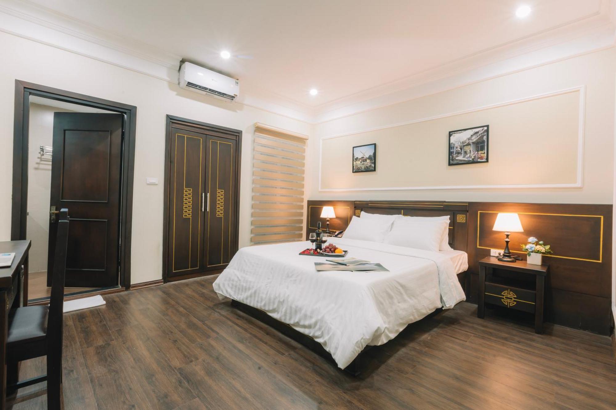 Ha Noi Lake View Hotel & Travel Hanoi Bagian luar foto